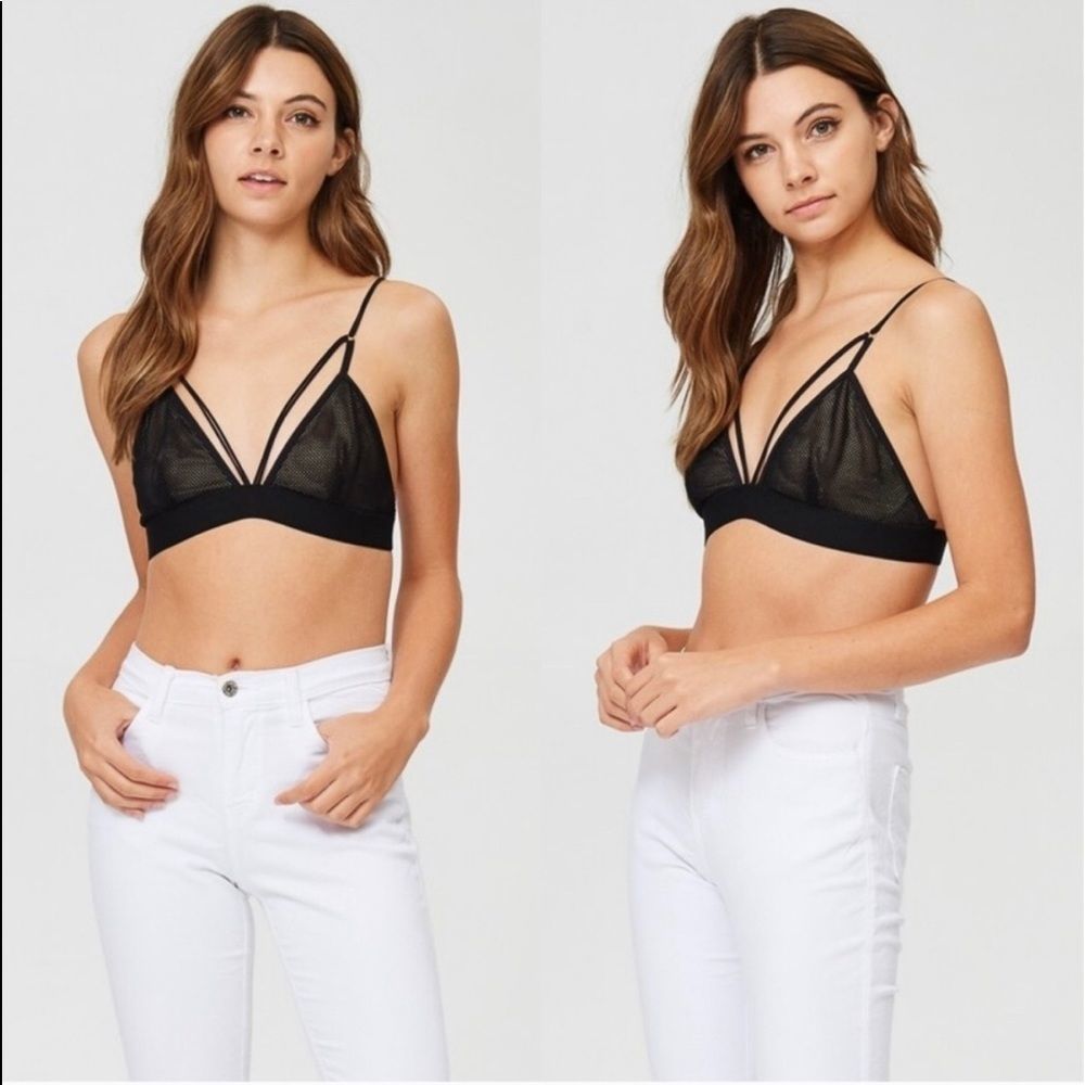 Storia Front V-Strap Mesh Black Bralette W/ Lining
